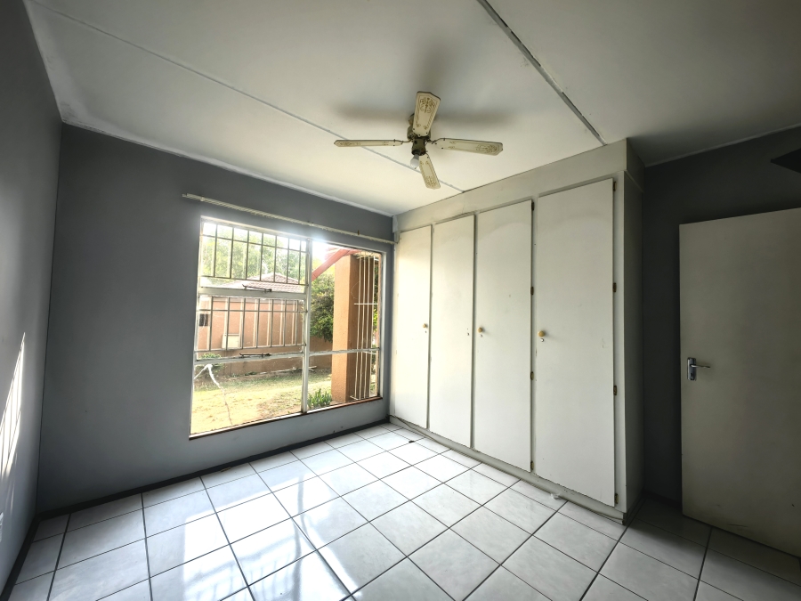 3 Bedroom Property for Sale in Safari Gardens North West